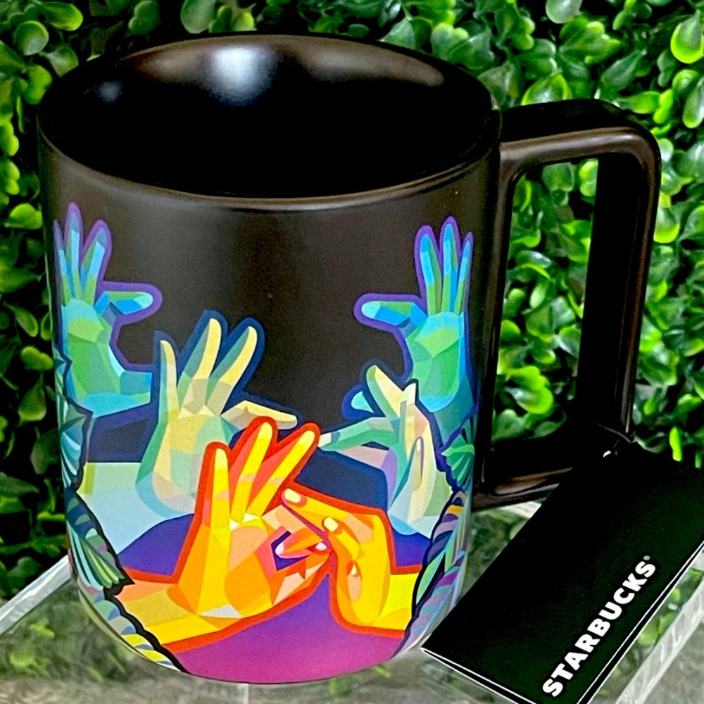 SALE👌🏻NWT🖤Starbucks American Sign Language Edition “Connection” Ceramic Mug
